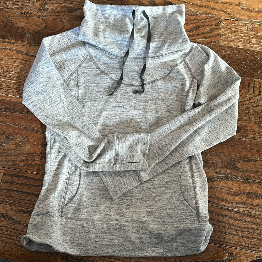 Kuhl Cowl neck sweatshirt